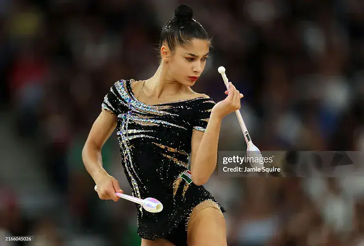 rytminen voimistelu kisapuku