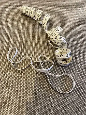 kisapuvun mittojen ottaminen