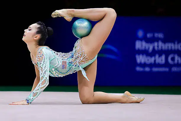 Rin Keys, Yhdysvallat. Rytminen voimistelu kisapuvut